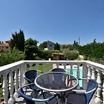 House Haus Petar *