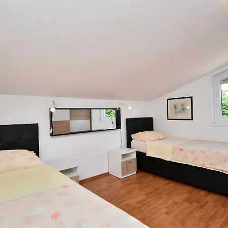 House Haus Petar Tar-Vabriga