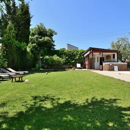 House Haus Petar Tar-Vabriga