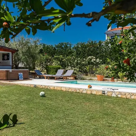 House Haus Petar בית נופש Tar-Vabriga