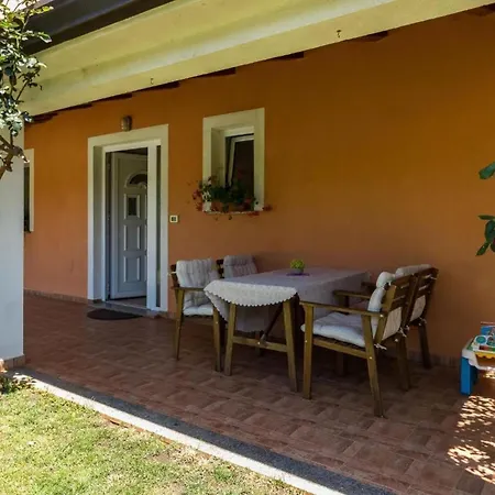 House Haus Petar *